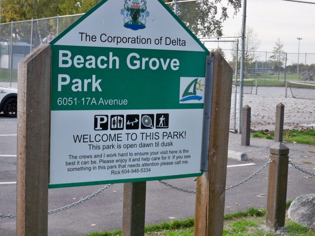 Beach Grove.JPG